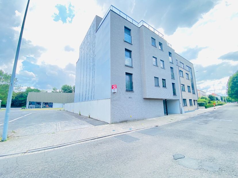 Intéressé? Cliquez ici! https://mijnhuurprofiel.be/property/72b91da4-c2ca-44ce-8de7-3fac7f406e5f