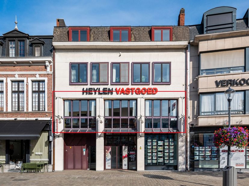 Appartement te koop in Grote Markt 10 bus A,
                    2200 Herentals