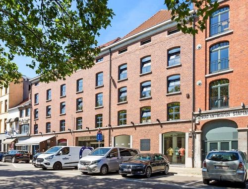                                         Kantoor te huur in Antwerpen, € 4.338
