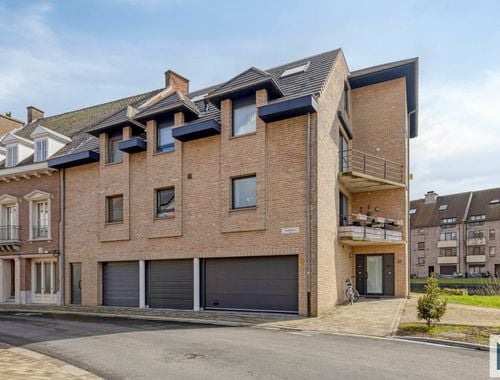                                         Appartement à louer à Dendermonde, € 950
