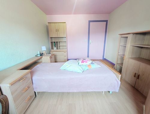                                         Kot-Kamer te huur in Arlon, € 690
