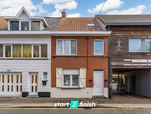                                         Maison à vendre à Roeselare, € 175.000
