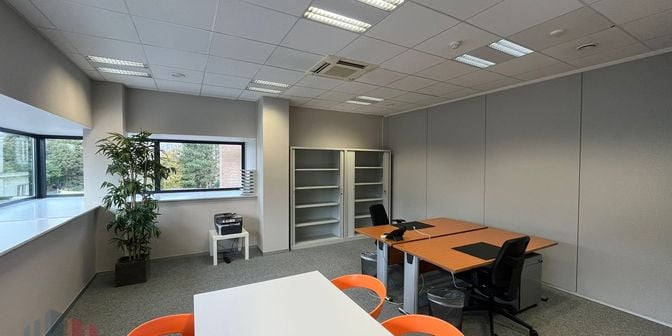 Bien professionnel à louer à Brusselsesteenweg 159, 9090 Melle