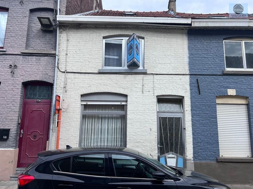 !!!VERKOCHT!!!<br />
LEUKE STADSWONING MET 3 KAMERS EN TUIN<br />
Vraagprijs : 249.000 euro<br />
Deze woning is gelegen nabij het stadscentrum van Ni