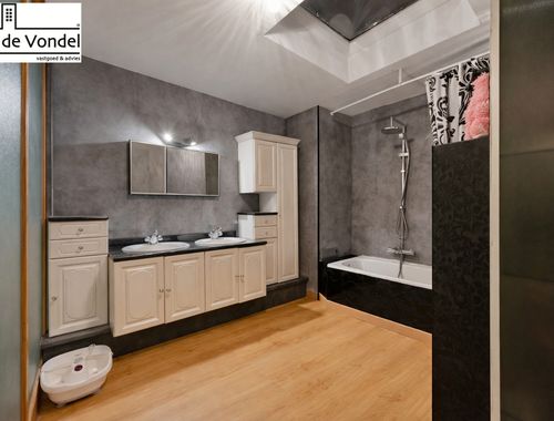                                         Woning te koop in Aalst, € 239.000
