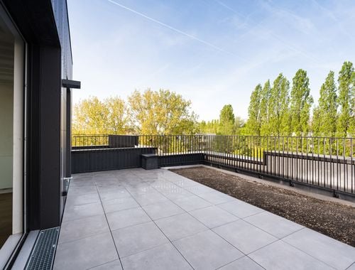                                         Penthouse te koop in Sint-Lambrechts-Woluwe, € 1.069.000
