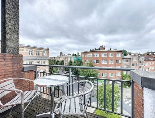                                         Kot-Kamer te huur in Elsene, € 700
