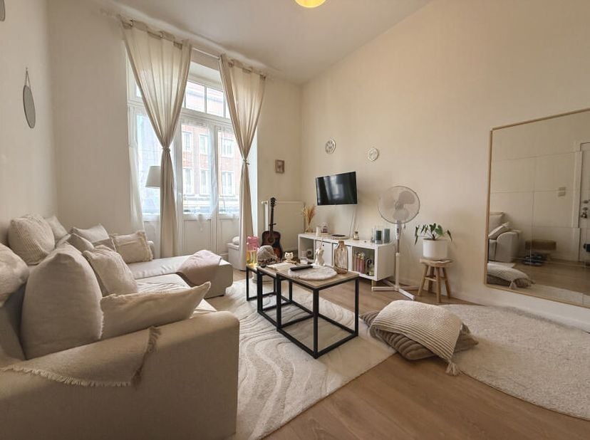 Appartement te huur in ,
                    1040 Etterbeek