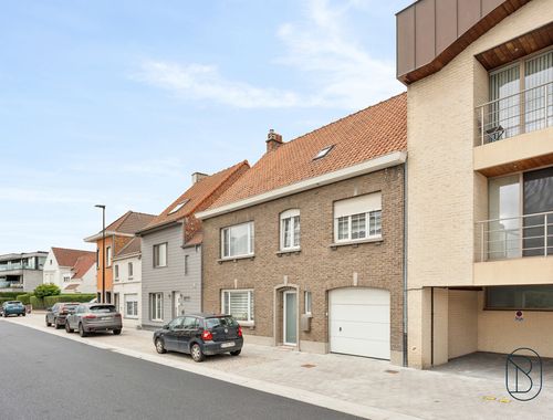                                         Woning te koop in Waregem, € 365.000

