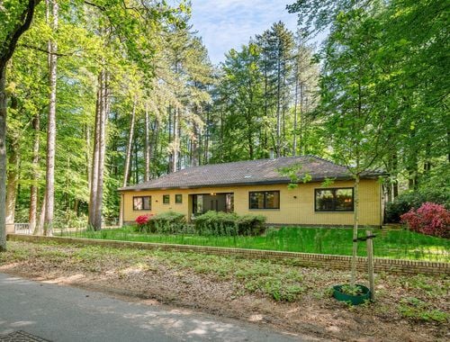                                         Maison à vendre à Kalmthout, € 875.000
