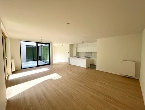                                         Gelijkvloers app. te koop in Antwerpen, € 399.500
