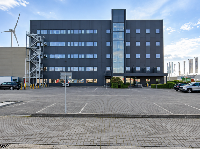 Bedrijfsvastgoed te huur in Schomhoeveweg 15,
                    2030 Antwerpen