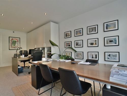                                         Rez-de-chaussée commercial à louer à Hasselt, € 1.200
