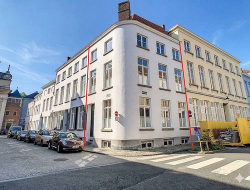                                         Maison à louer à Brugge, € 1.500
