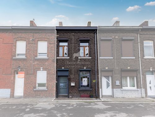                                         Woning te koop in Marchienne-au-Pont, € 209.999
