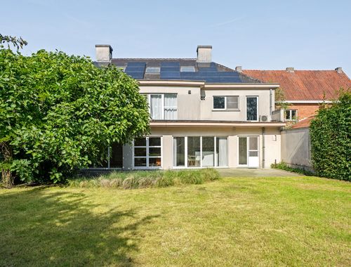                                         Maison à vendre à Waasmunster, € 715.000
