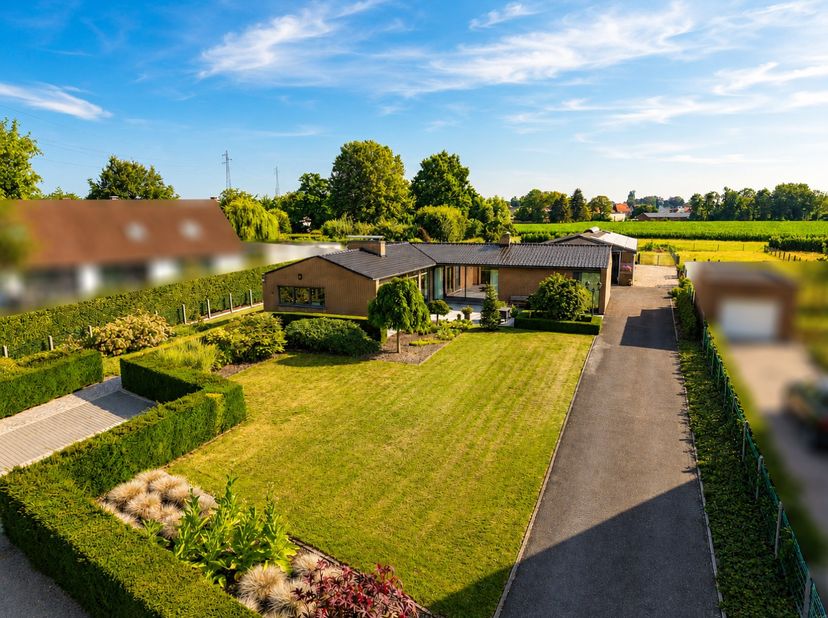 Bedrijfsvastgoed te koop in Schapendries 99,
                    9700 Oudenaarde
