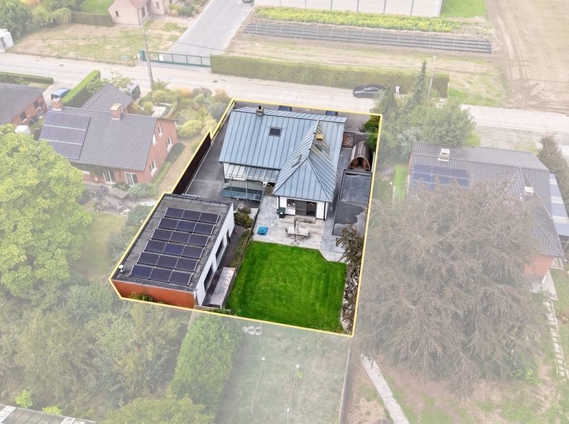 Huis te koop in Oude Heerweg 114,
                    8540 Deerlijk