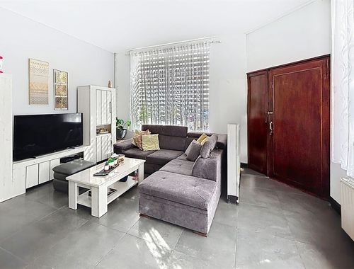                                         Serviceflat à vendre à Saint-Gilles, € 350.000
