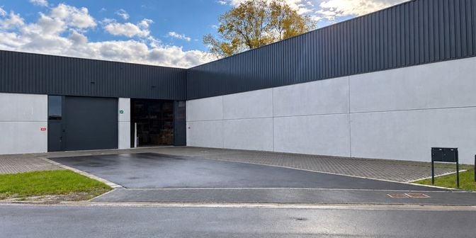 Bedrijfsvastgoed te huur in Zwartegatstraat 61, 8020 Oostkamp