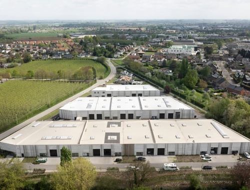                                         Bedrijfsgebouw te koop in Sint-Truiden, € 422.650
