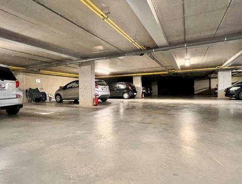                                         Garage en sous-sol à vendre à Hasselt, € 113.800
