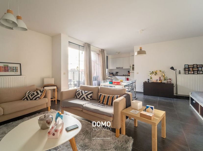 Heeft u interesse? Bekijk deze woning op onze website http://www.domovastgoed.be of contacteer ons op het nummer 011/96.49.96<br />
Welkom in dit mode