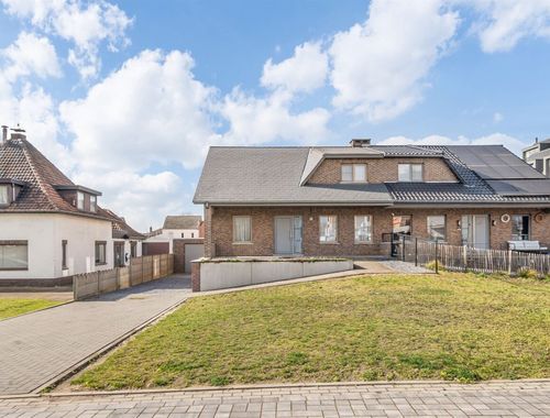                                         Eengezinswoning te koop in Bocholt, € 350.000
