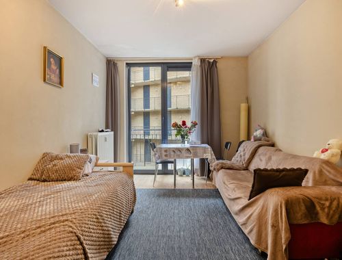                                         Appartement te koop in Brussel, € 160.000

