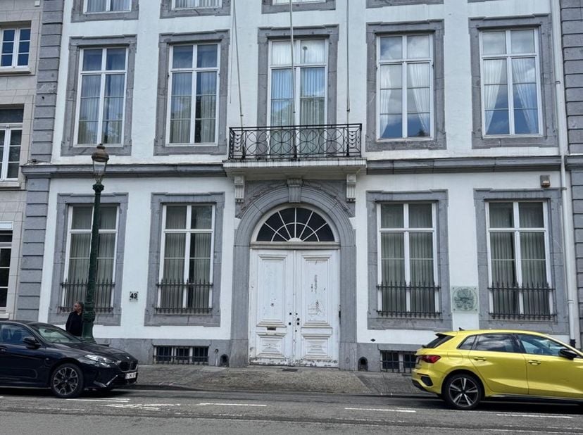 Bien professionnel à louer à hertogstraat 43,
                    1000 Bruxelles