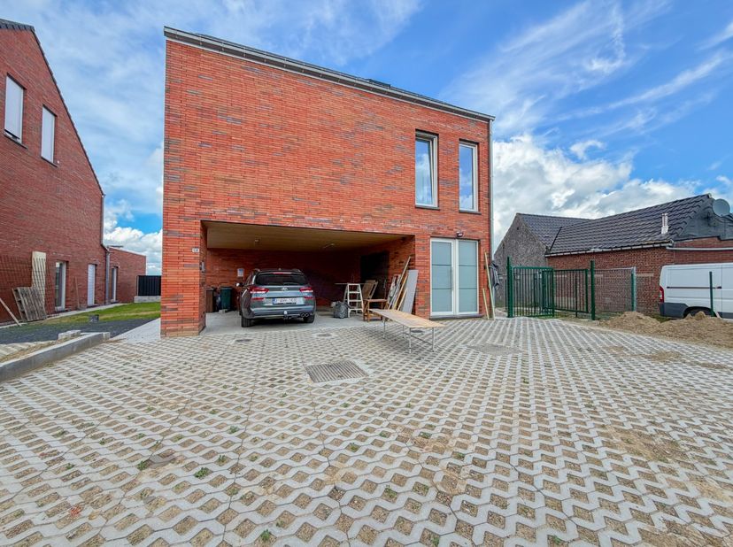 Huis te huur in Zuidlaan 136A,
                    9630 Munkzwalm