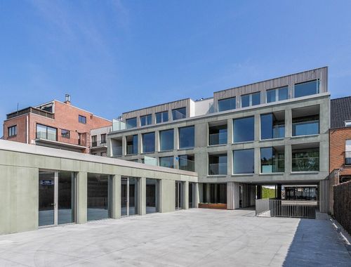                                         Bureaux dans un immeuble d’app. à vendre à Waregem, € 190.000
