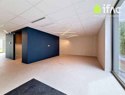                                         Complexe de bureaux à louer à Tervuren, € 1.750
