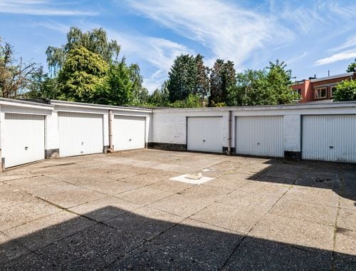                                         Box à vendre à Deurne, € 29.000
