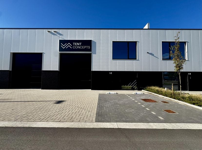 Bien professionnel à louer à zwanheide 1 boîte 2,
                    2900 Schoten
