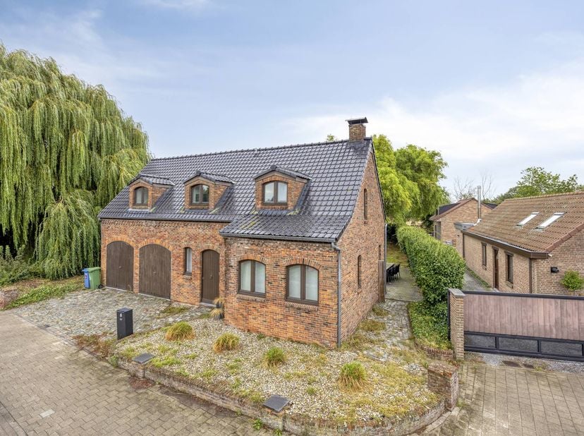Huis te koop in Hulkstraat 6,
                    2040 Zandvliet