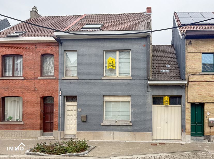 Maison à vendre
                    à 9320 Erembodegem