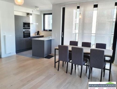                                         Appartement te huur in Ukkel, € 1.450
