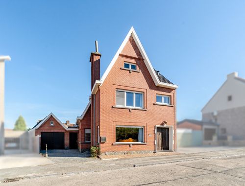                                         Eengezinswoning te koop in Appelterre-Eichem, € 295.000
