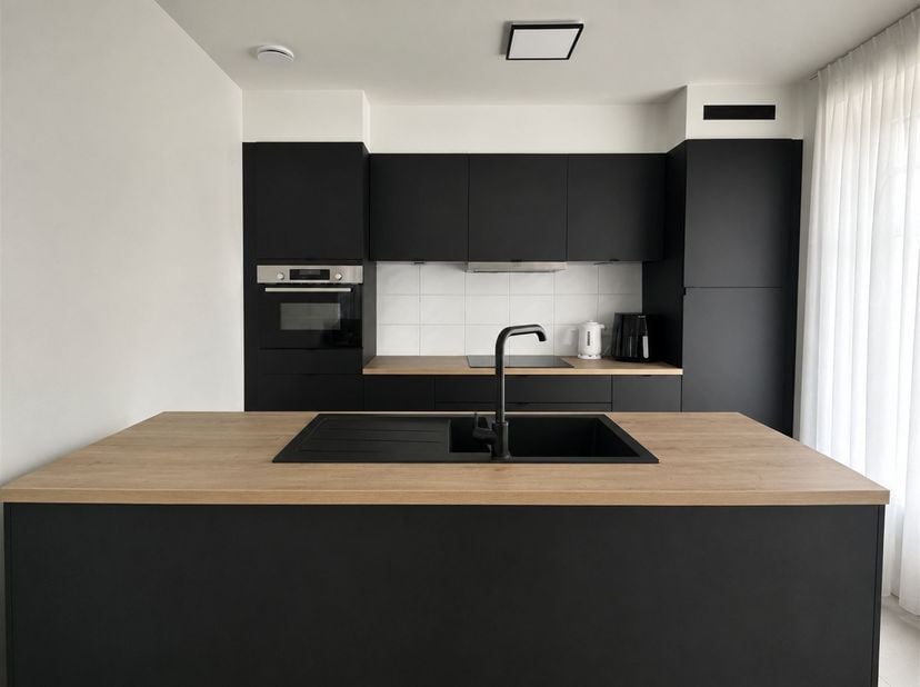 Appartement récent comprenant deux chambres et une terrasse.<br />
<br />
Situation : Situé dans un emplacement central, au cœur de Morkhoven, à proxi