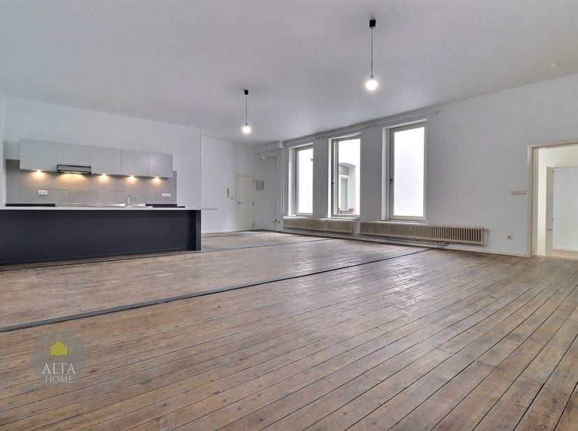 Appartement à louer à Rue des Pierres 9,
                    1000 Bruxelles
