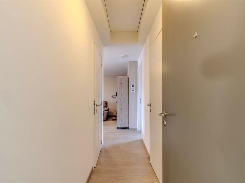 Recent en energiezuinig appartement met 2 slaapkamers, terras en parking te centrum Berlaar! <br />
Dit appartement is gunstig gelegen in de dorpskern
