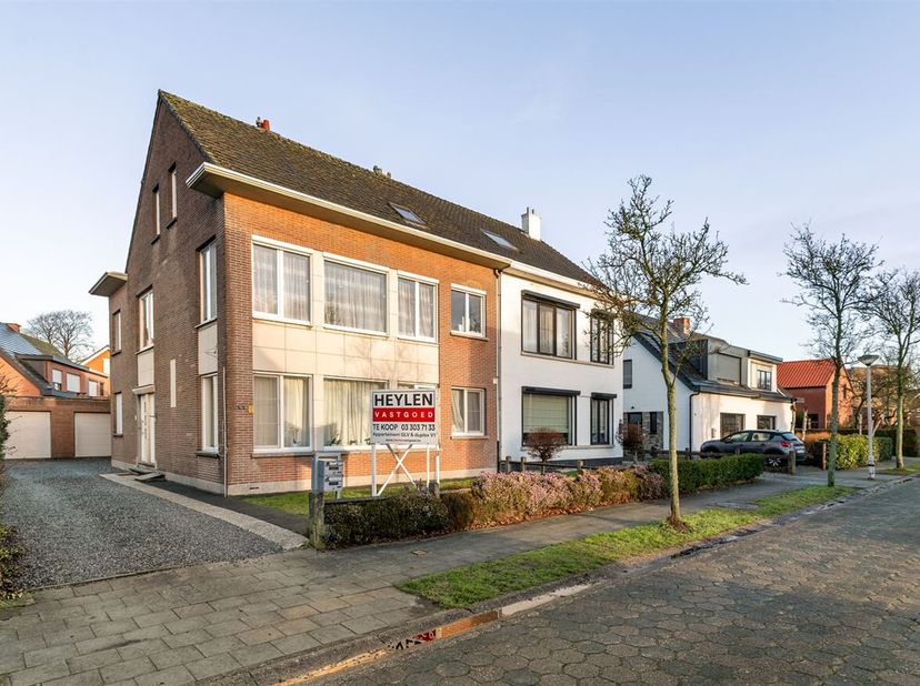 Appartement à vendre
                    à 2180 Ekeren