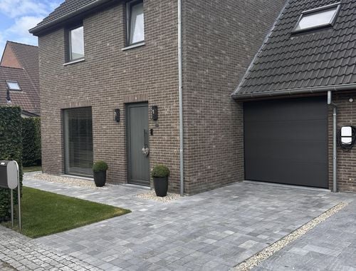                                         Hoekwoning te koop in Rumbeke, € 349.000
