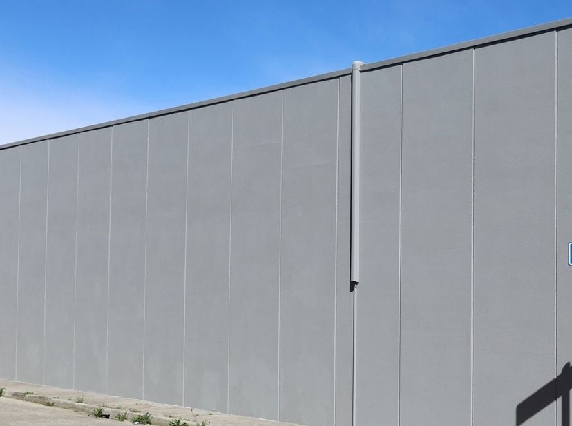 TUSSEN AARSCHOT EN MOL: 15 nieuwe KMO-units verdeeld over 4 gebouwen op 4 sites (#7X+6_HODA_ANT)<br />
• Alle units CASCO geleverd - mogelijkheid aanp