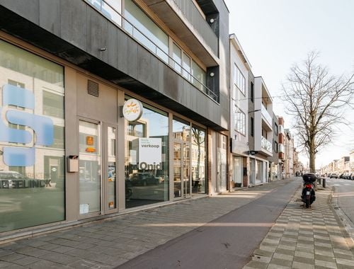                                         Bien commercial à vendre à Wilrijk, € 245.000
