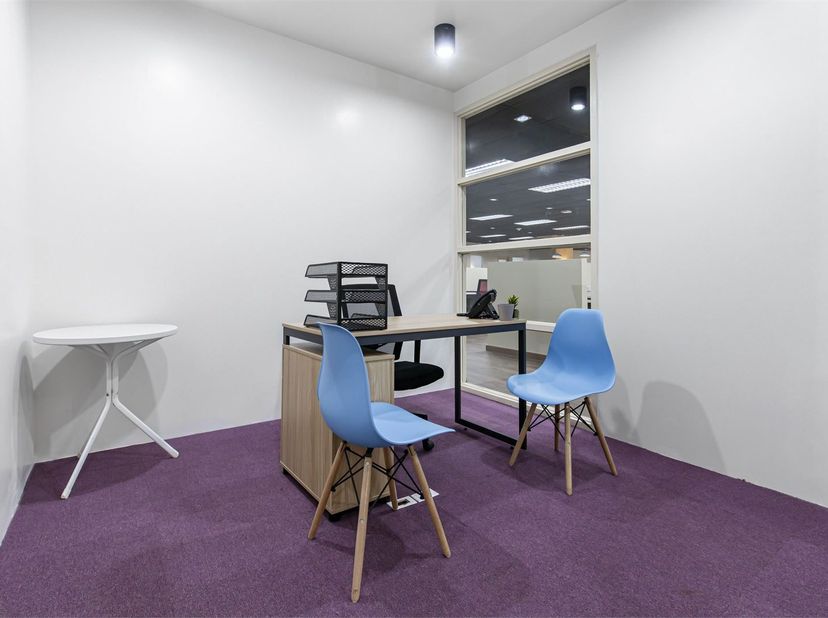 Werk waar en hoe u maar wilt met een kantoor-membership van Regus Met prijzen vanaf 189€ bieden wij de flexibiliteit en vrijheid om aan elke werkstijl
