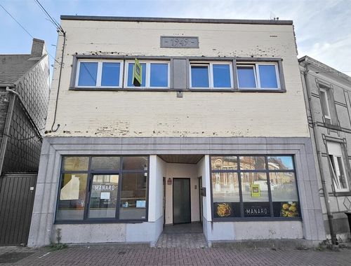                                         Appartementsgebouw te koop in Wihéries, € 140.000
