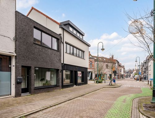                                         Bureaux à louer à Kapellen, € 650
