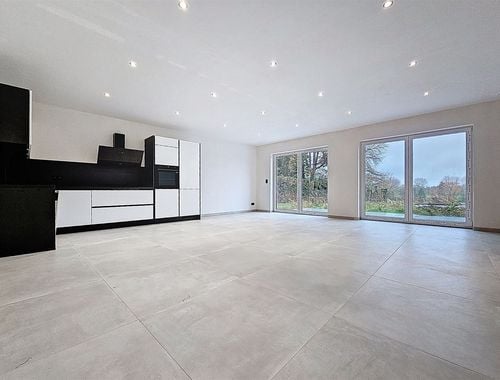                                         Maison unifamiliale à vendre à Quiévrain, € 260.000
